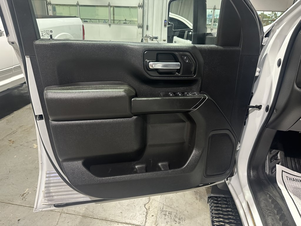 2021 Chevrolet Silverado 1500 Image 14