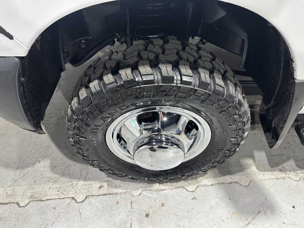 2017 RAM 3500 Image 3