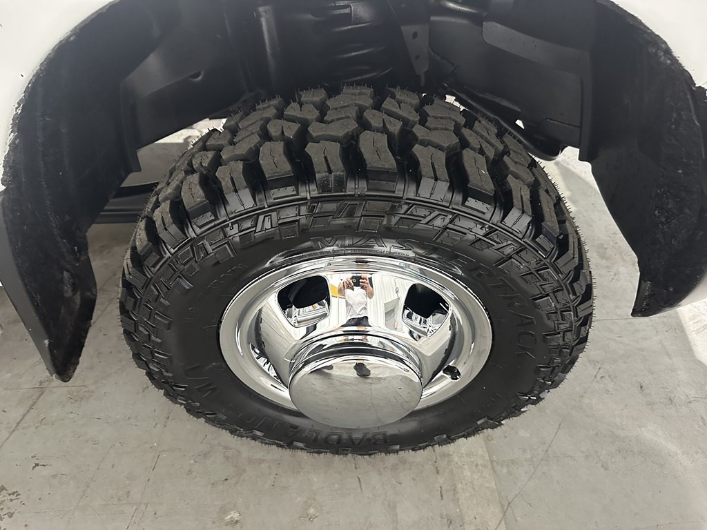 2017 RAM 3500 Image 8