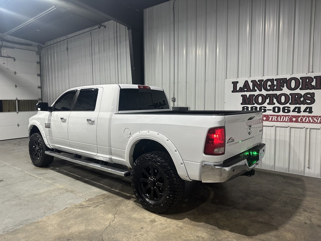 2015 RAM 2500 Image 2