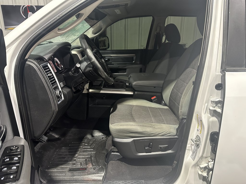 2015 RAM 2500 Image 14