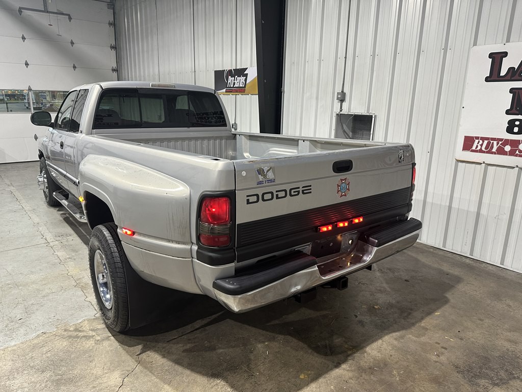 2000 Dodge Ram 3500 Image 5