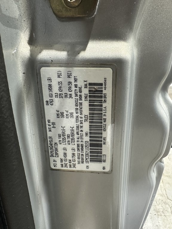 2000 Dodge Ram 3500 Image 13
