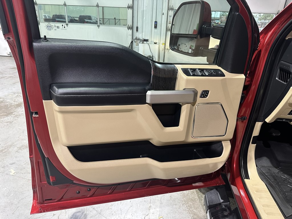 2021 Ford F-250 Image 15