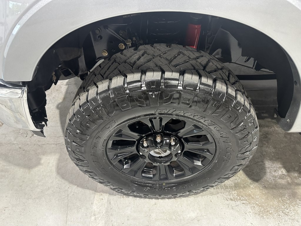 2021 Ford F-250 Image 3