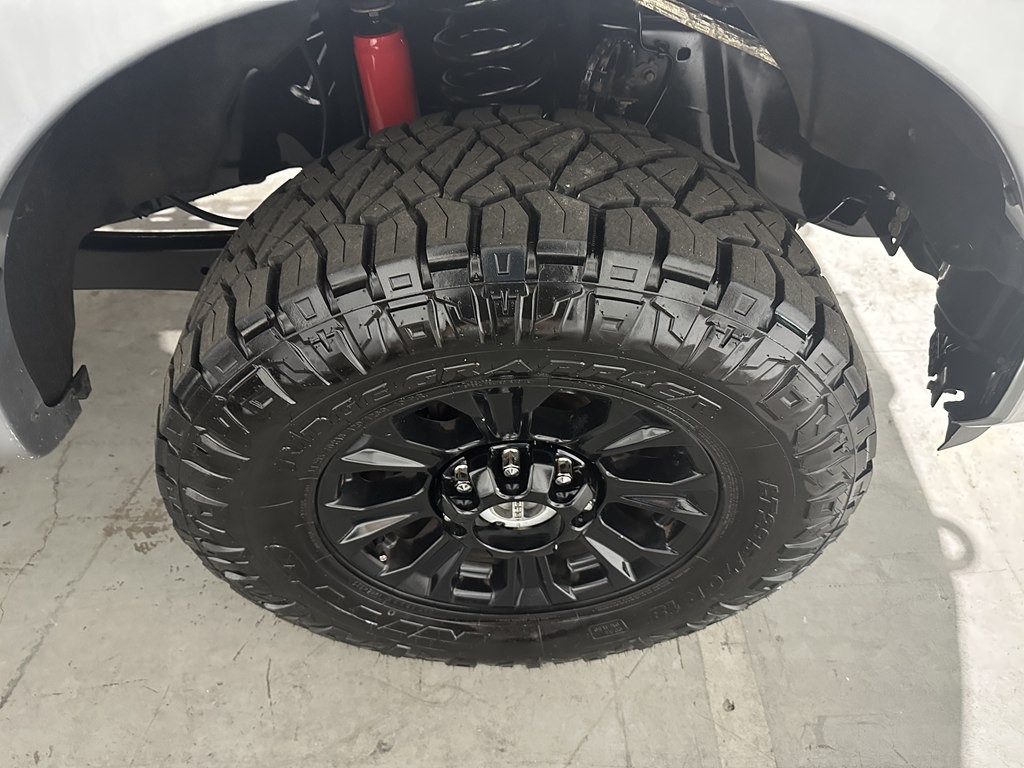 2021 Ford F-250 Image 8