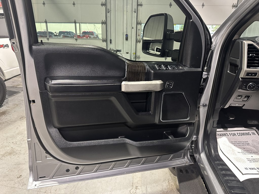 2021 Ford F-250 Image 15