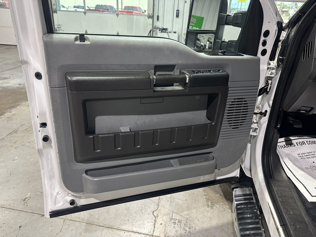 2014 Ford F-350 Image 13