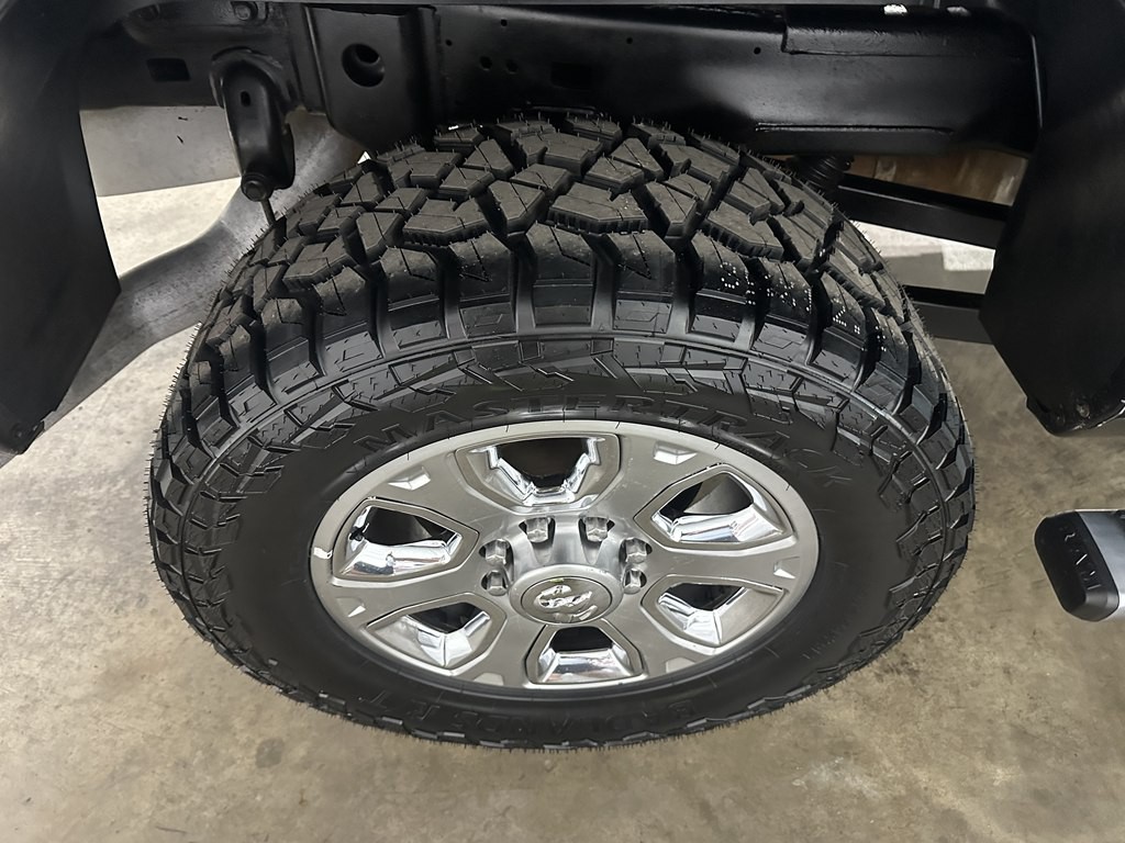 2018 RAM 2500 Image 7