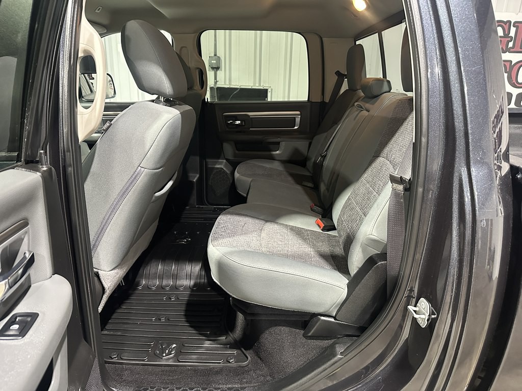 2018 RAM 2500 Image 12