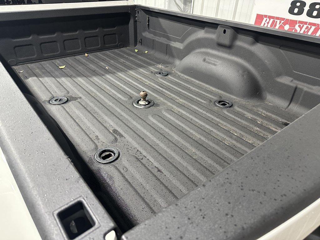 2022 RAM 3500 Image 6