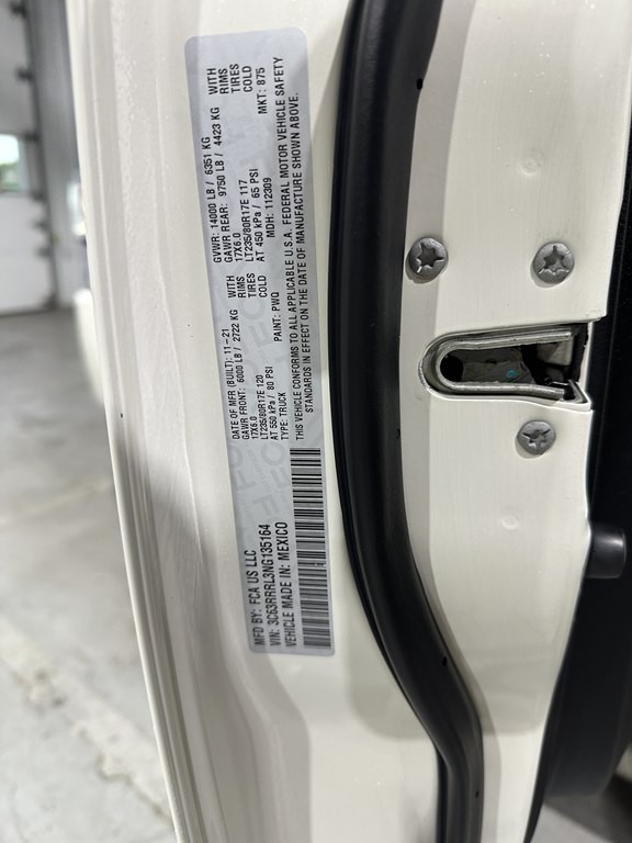 2022 RAM 3500 Image 15