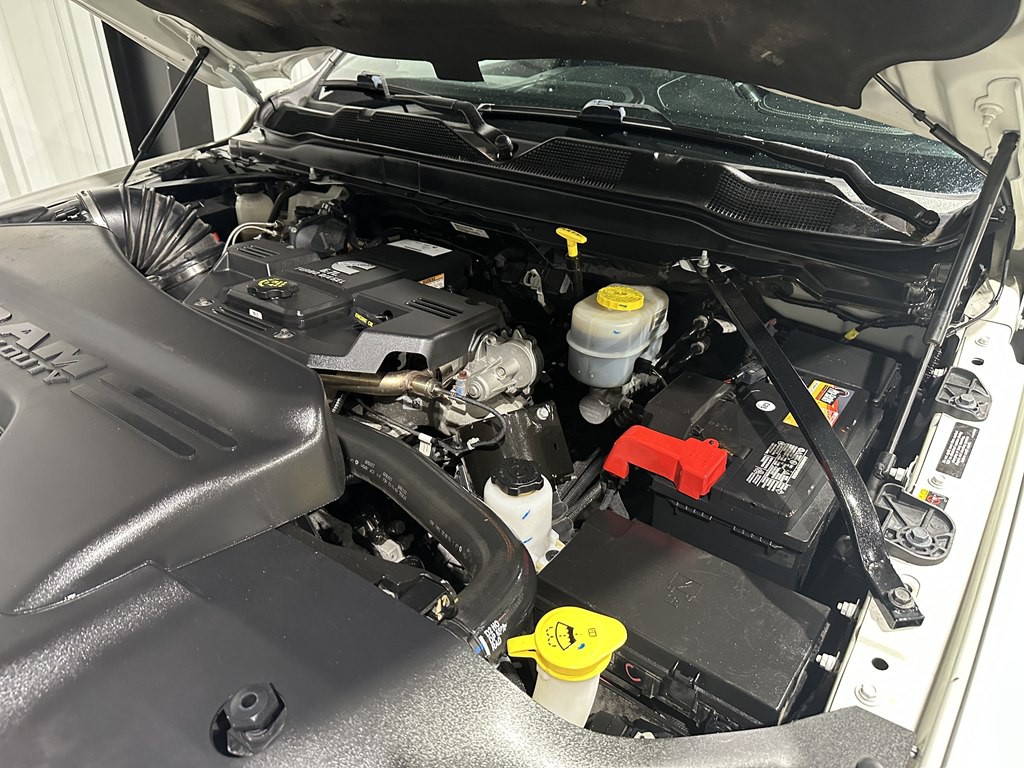 2022 RAM 3500 Image 19