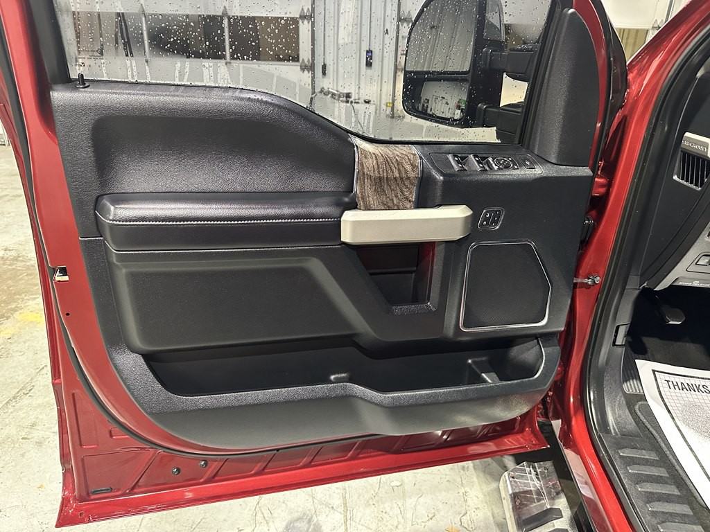 2017 Ford F-250 Image 14