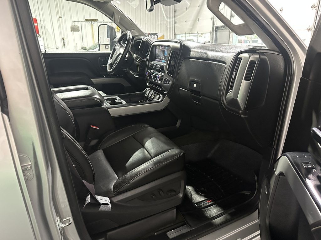 2015 Chevrolet Silverado 1500 Image 10