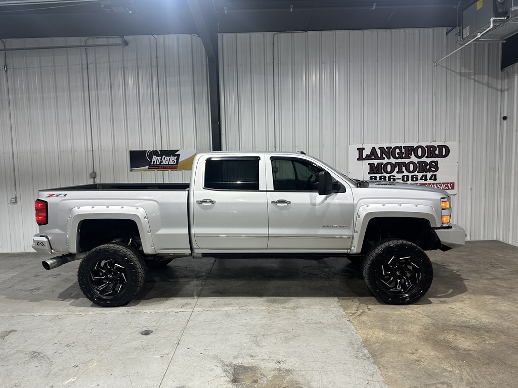 2015 Chevrolet Silverado 1500 Image 21