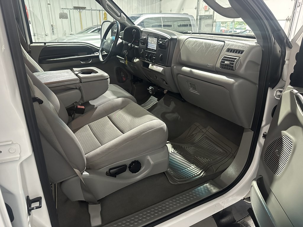 2006 Ford F-250 Image 10