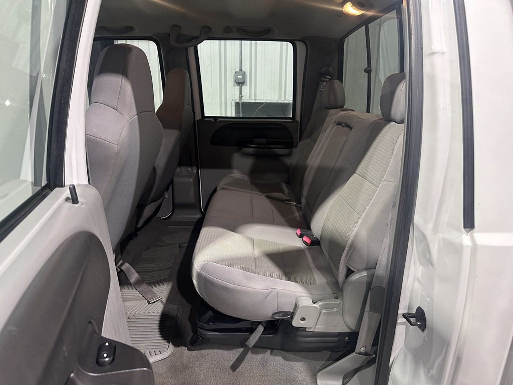2006 Ford F-250 Image 12