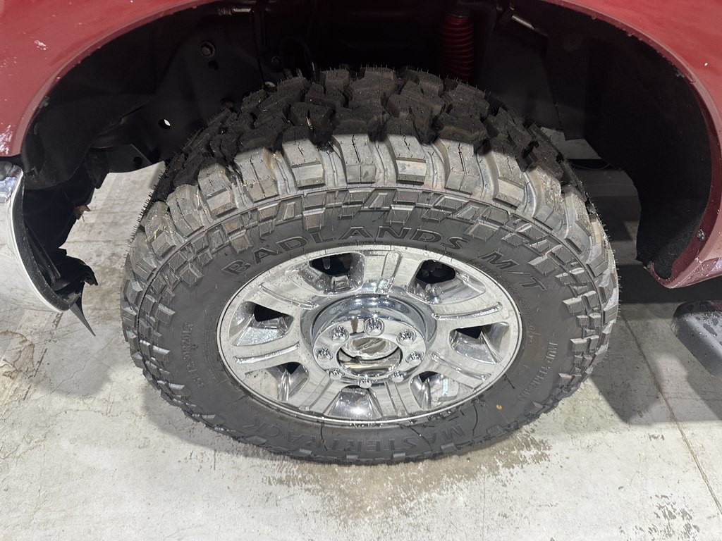 2015 Ford F-250 Image 3