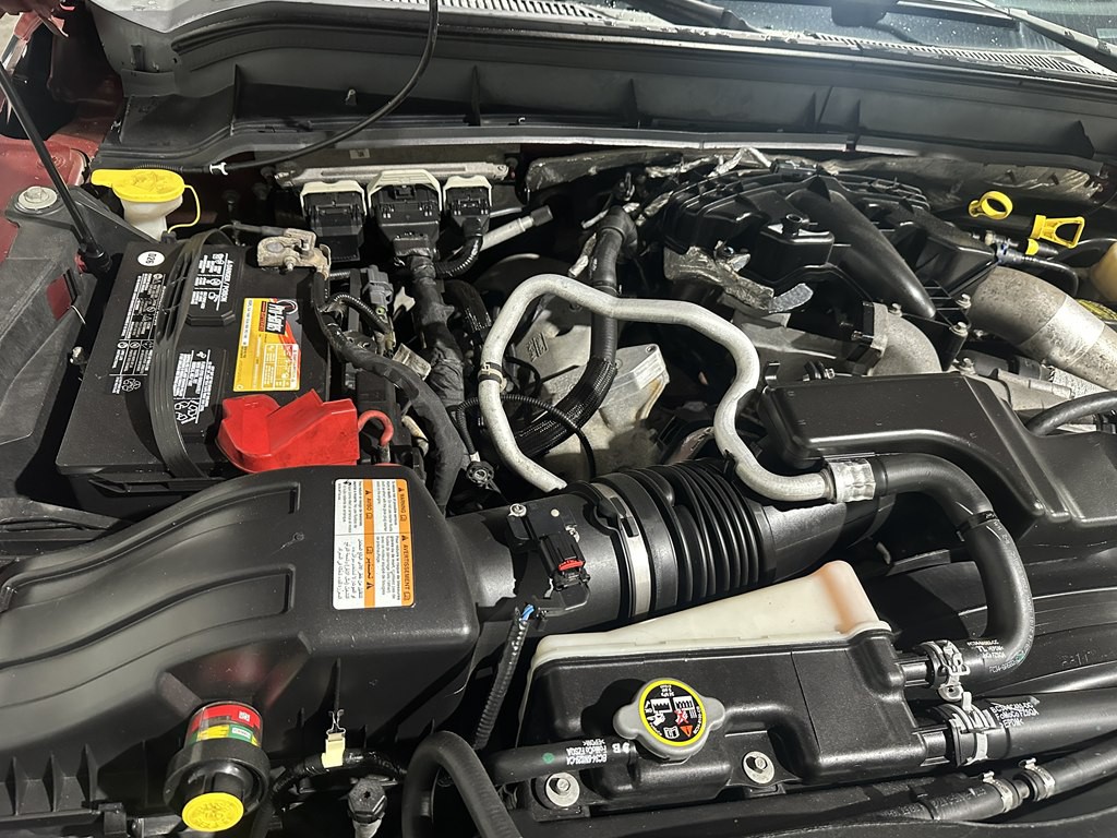 2015 Ford F-250 Image 18