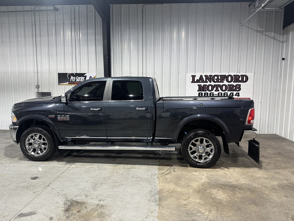 2017 RAM 2500 Image 2