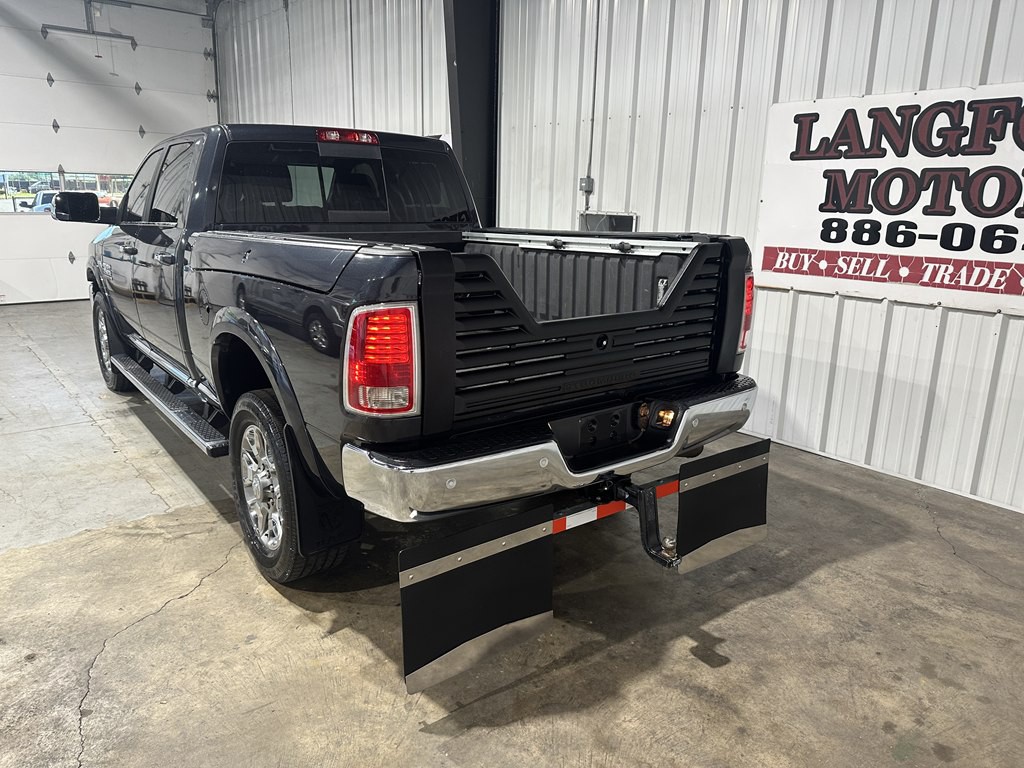 2017 RAM 2500 Image 3