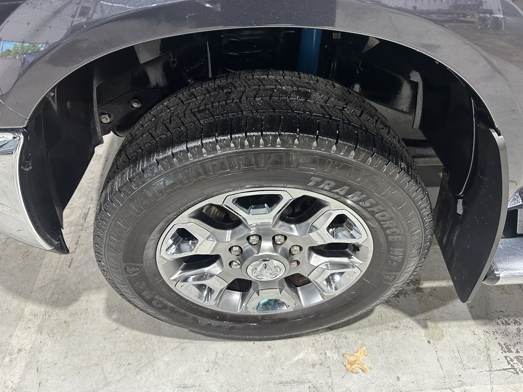 2017 RAM 2500 Image 7