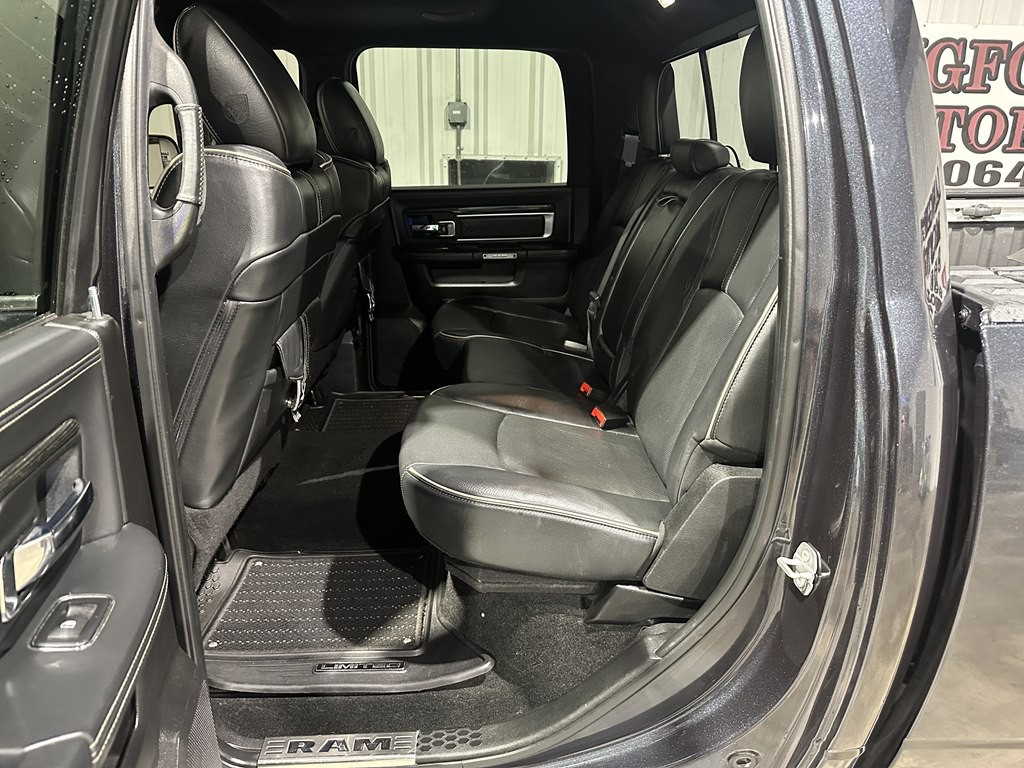 2017 RAM 2500 Image 12