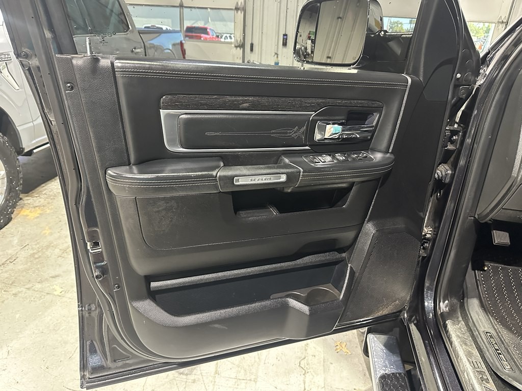 2017 RAM 2500 Image 14