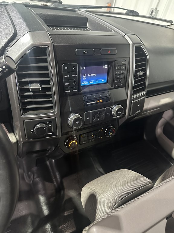 2017 Ford F-150 Image 17