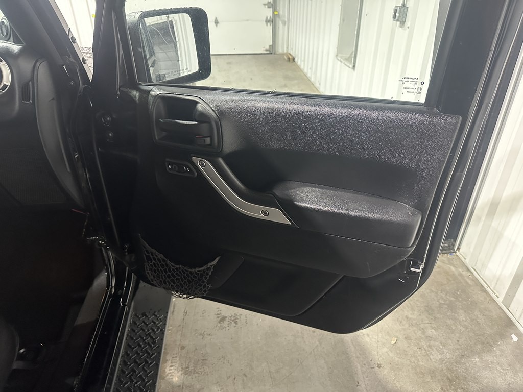 2013 Jeep Wrangler Unlimited Image 6