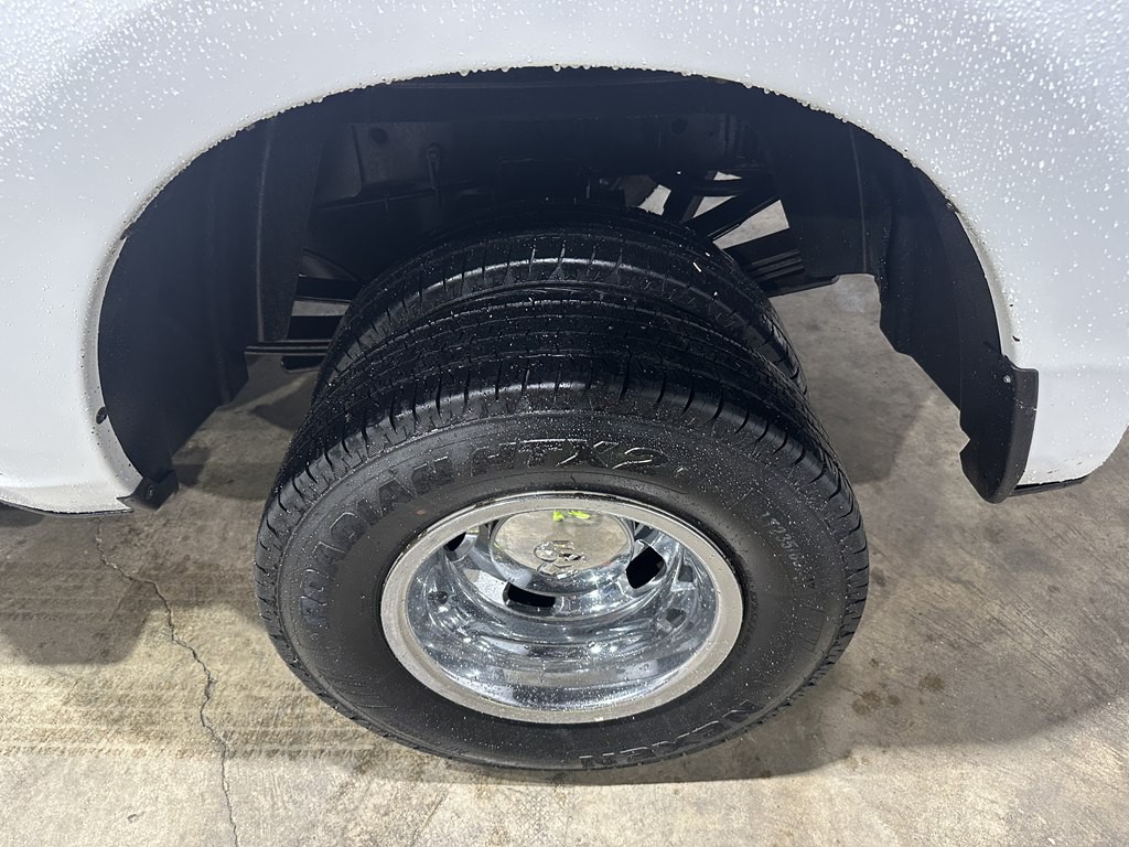2014 RAM 3500 Image 3