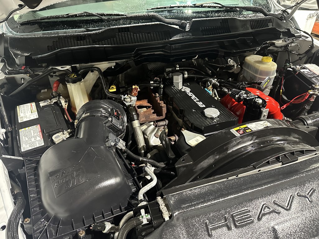 2014 RAM 3500 Image 17