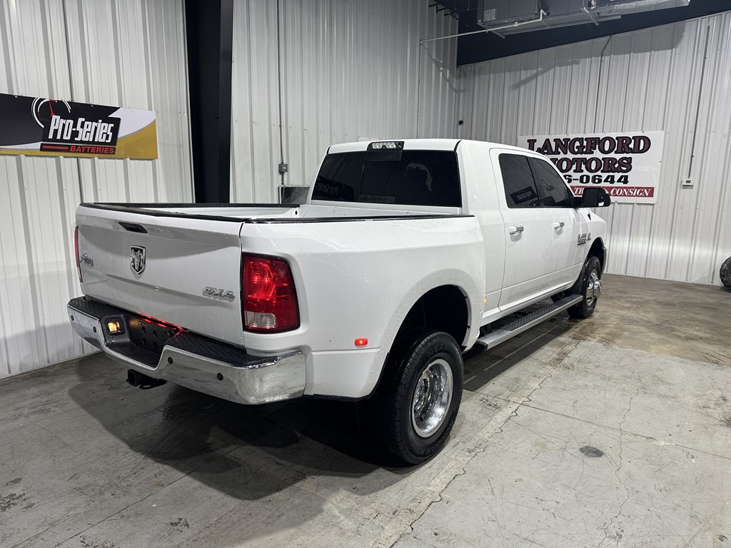 2014 RAM 3500 Image 19