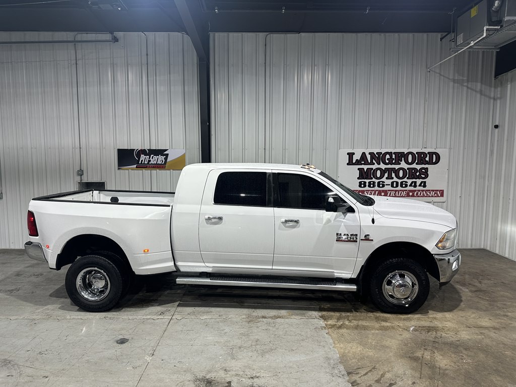 2014 RAM 3500 Image 20