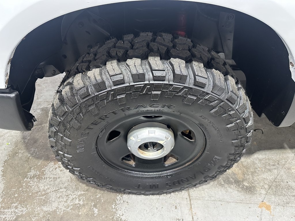 2008 Ford F-350 Image 2
