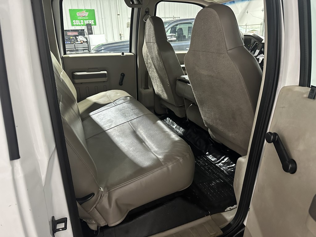 2008 Ford F-350 Image 6