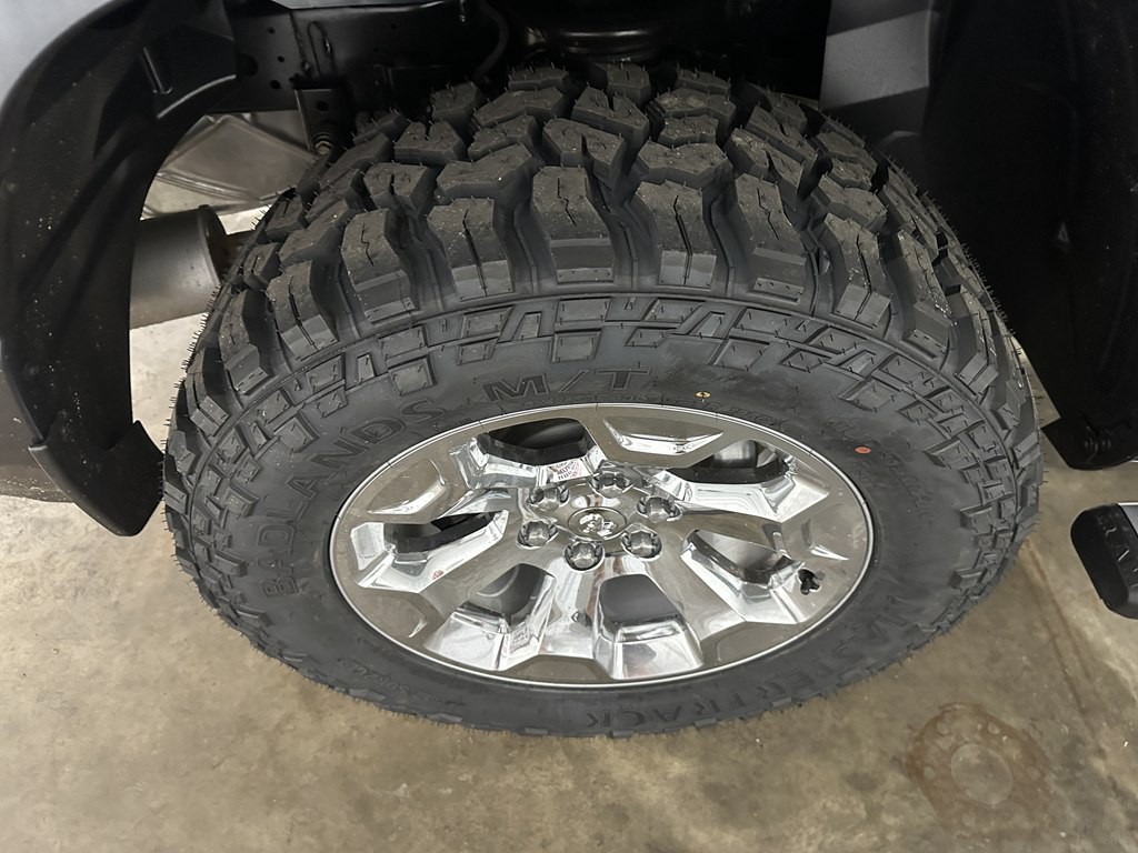 2019 RAM 1500 Image 6