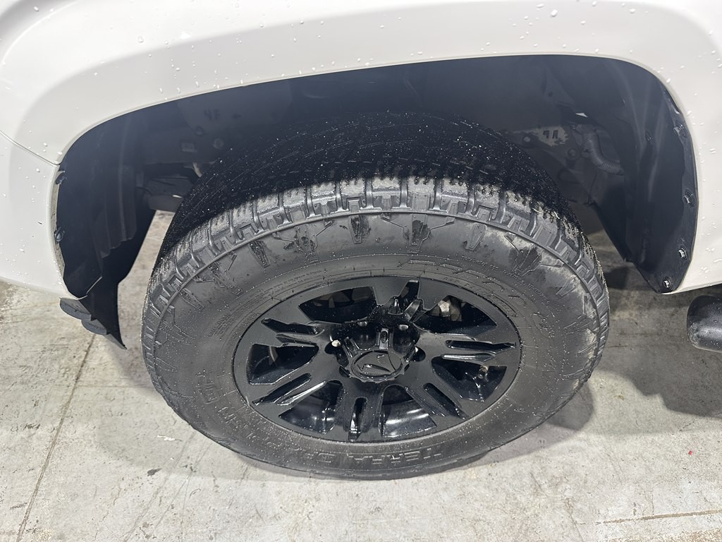 2022 Toyota Tacoma Image 3