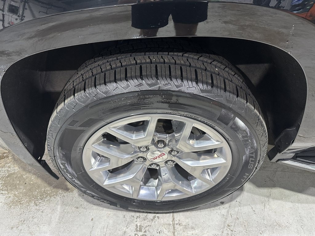 2018 GMC Yukon Image 3