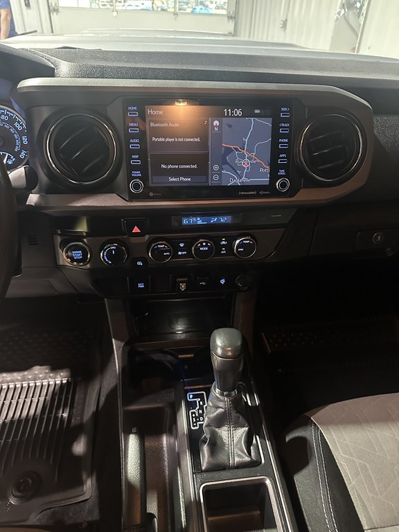 2022 Toyota Tacoma Image 17