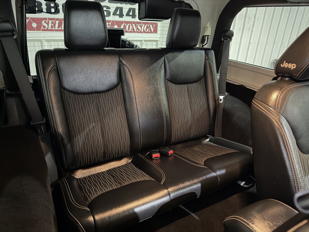 2015 Jeep Wrangler Image 10