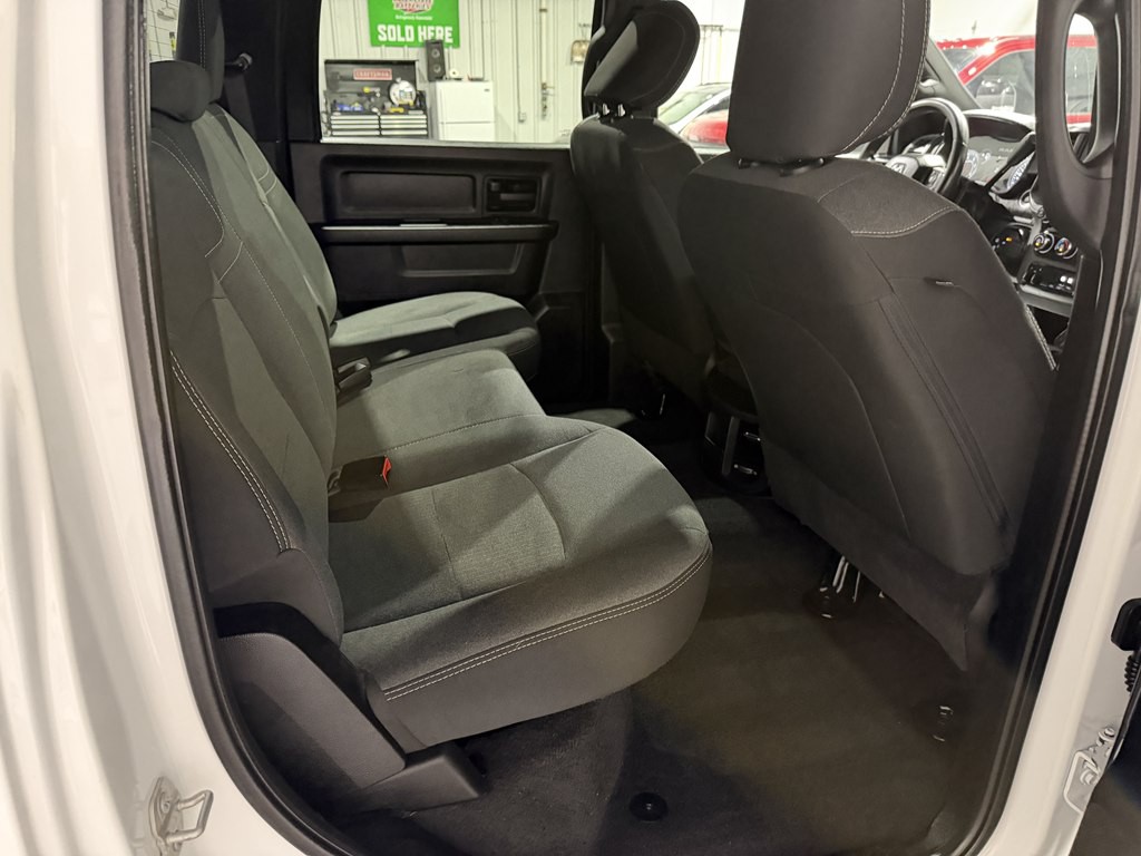2024 RAM 3500 Image 9