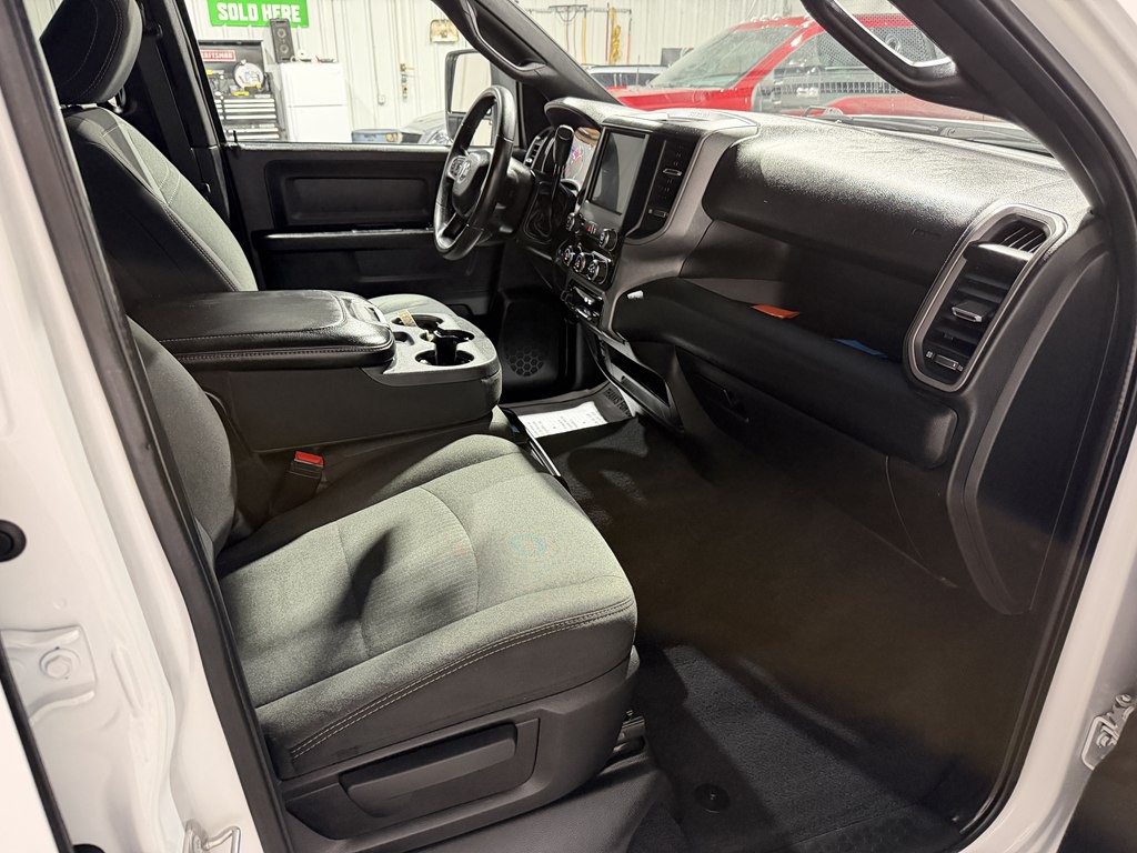 2024 RAM 3500 Image 10