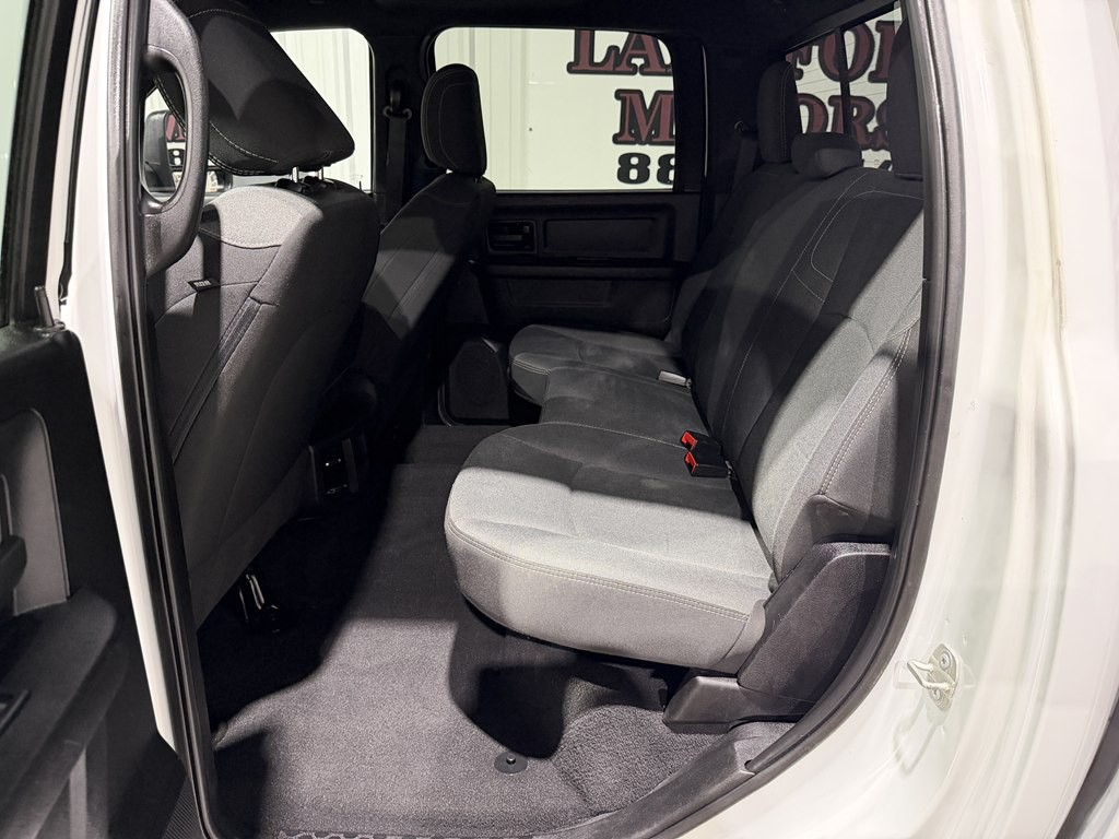 2024 RAM 3500 Image 12