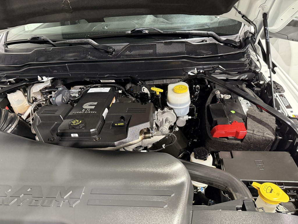 2024 RAM 3500 Image 19