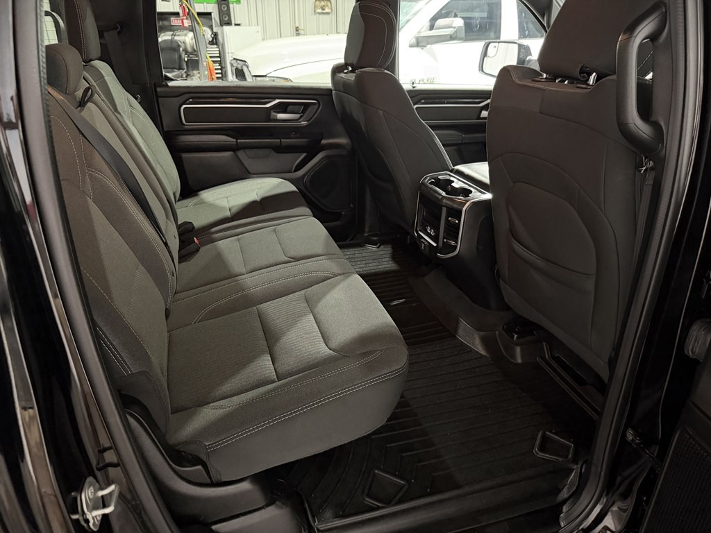 2022 RAM 1500 Image 8