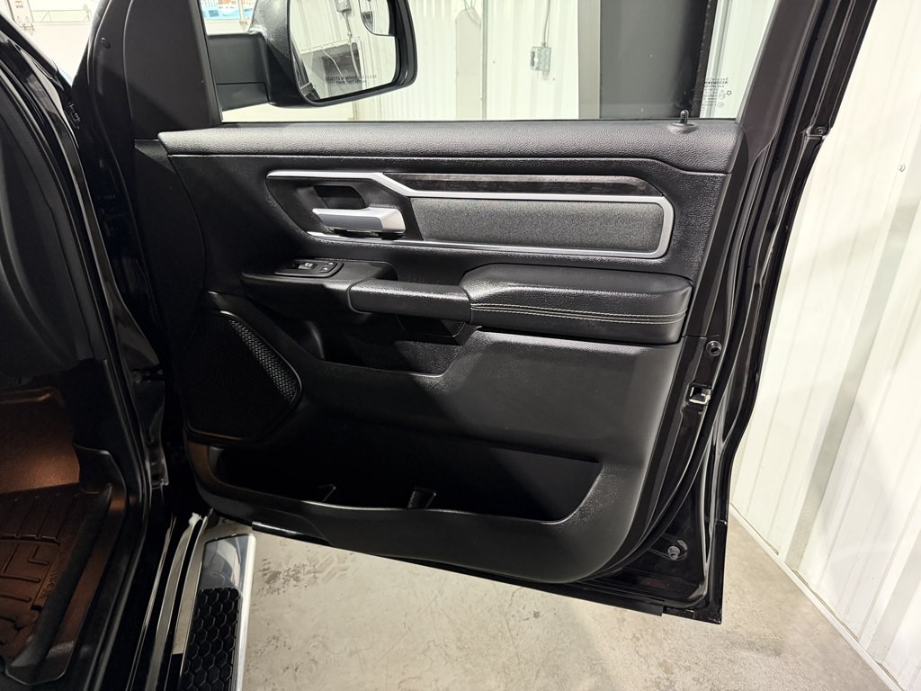 2022 RAM 1500 Image 10
