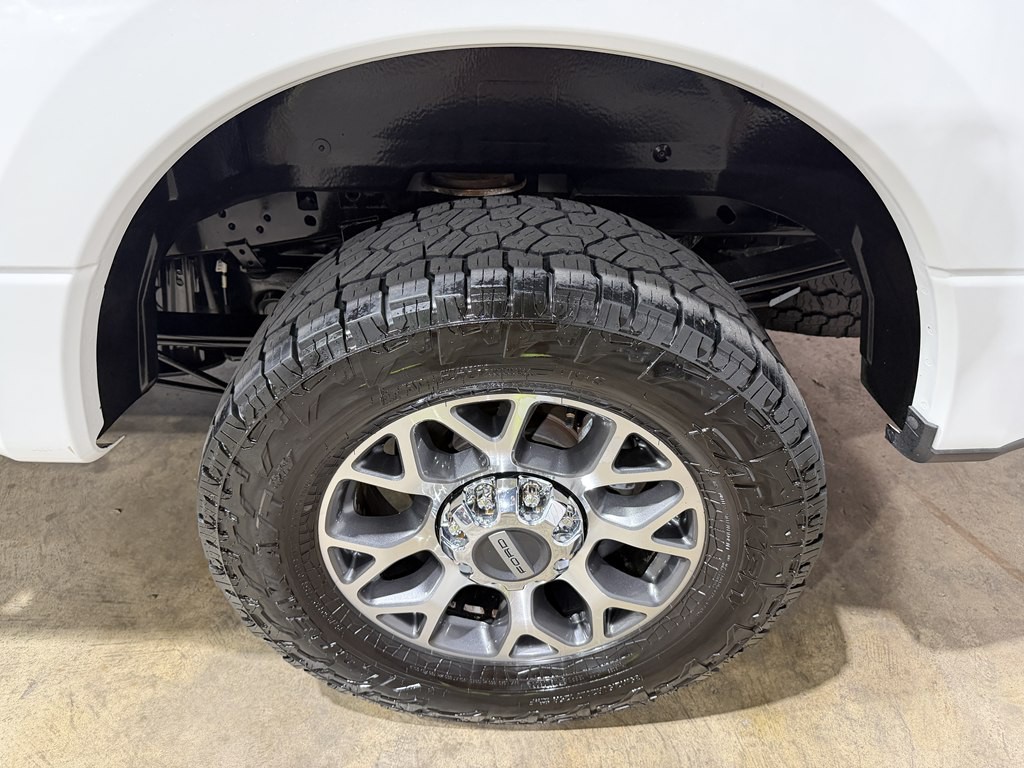 2022 Ford F-250 Image 4