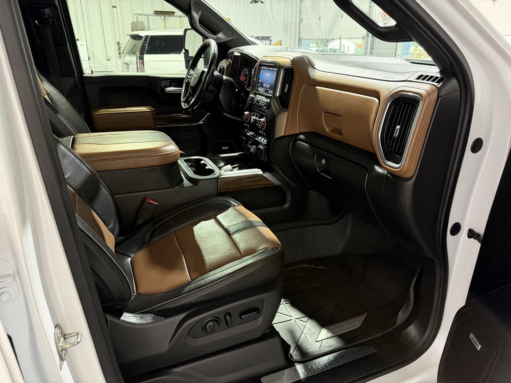 2023 Chevrolet Silverado 1500 Image 9